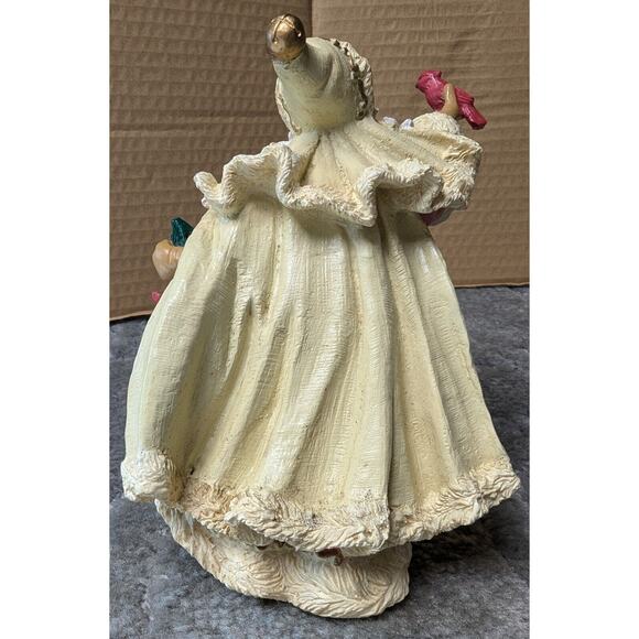 Midwest Cannon Falls VTG Santa Figurine With Tree Cardinals Old World Saint 7" - Picture 3 of 8